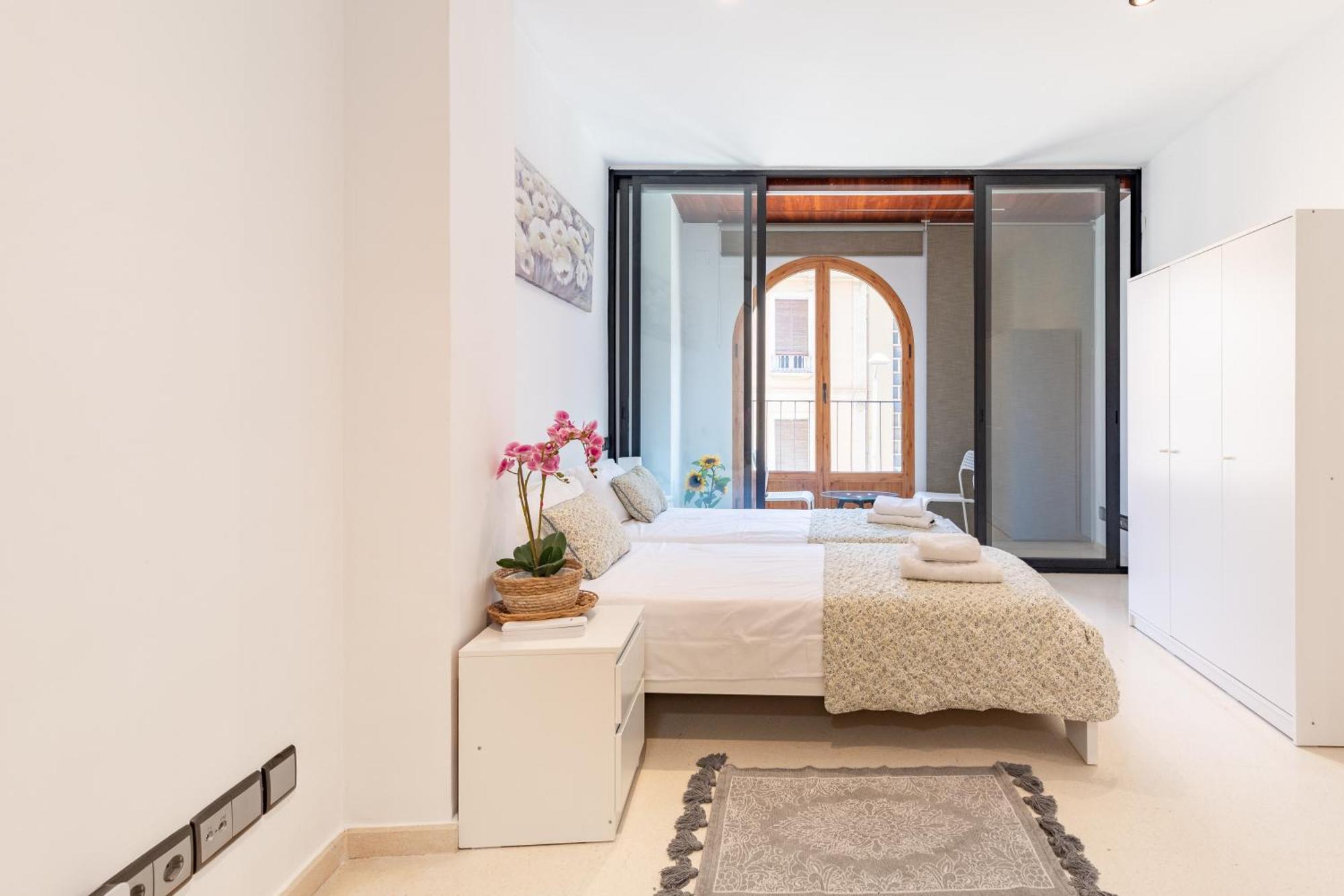 Mediterraneo By Neohotels-centro 8 Min By Metro Apartament